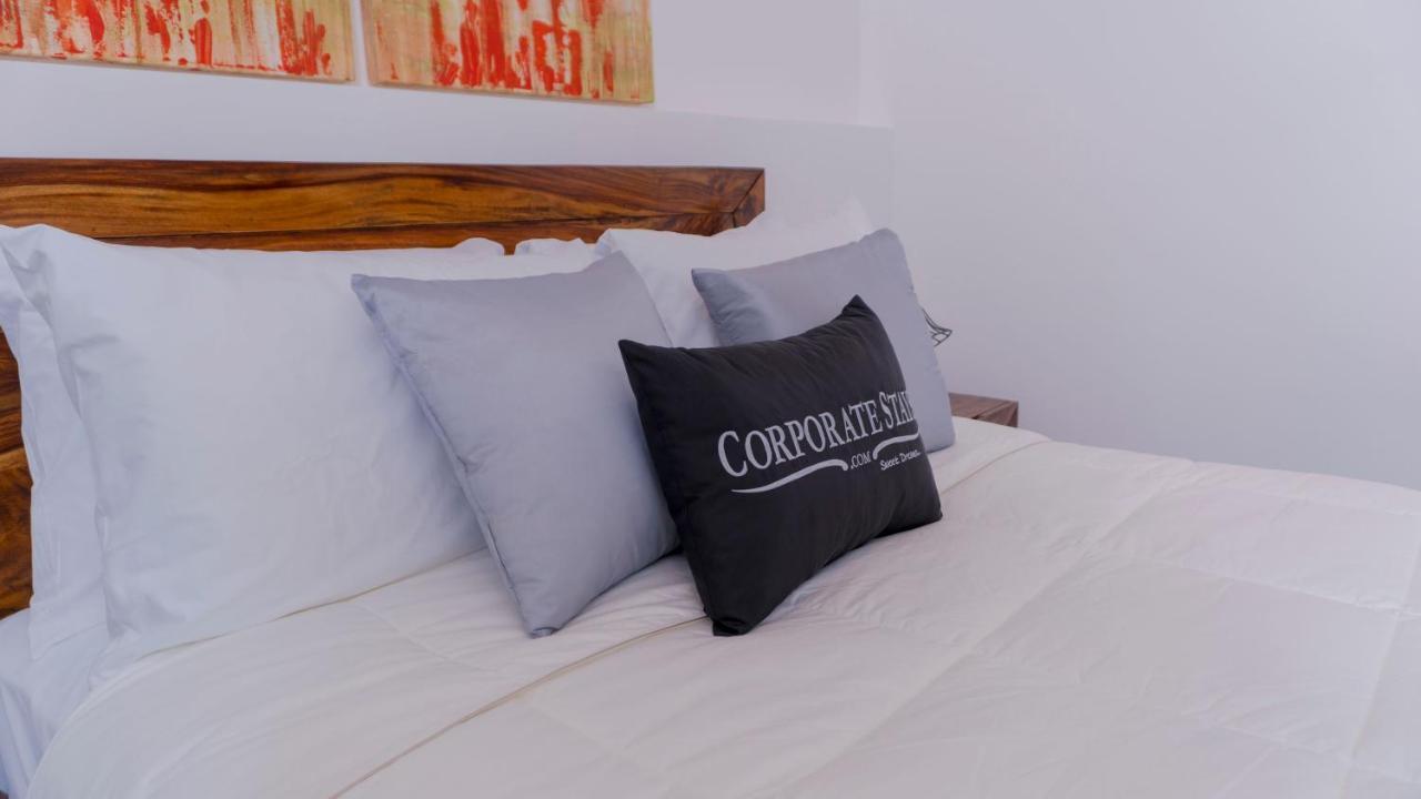 Corporate Stays - Arborea Flats - Modern 1Br Santa Ana  Exterior foto